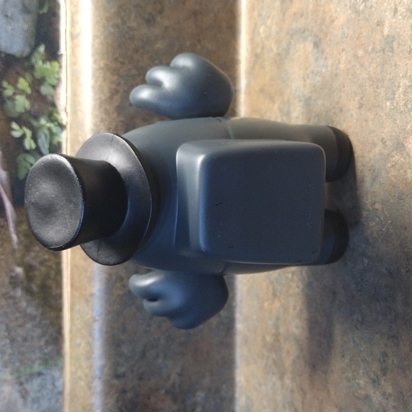 Among Us Collectible Figures (Crow) - Picture 4 of 8